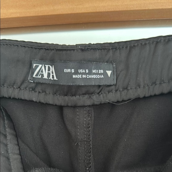 Zara Satin Black Cargo Pants - Small - Picture 4 of 4
